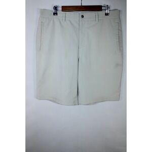 Zero Restriction Men's Size 34 Beige Tour Series Shorts